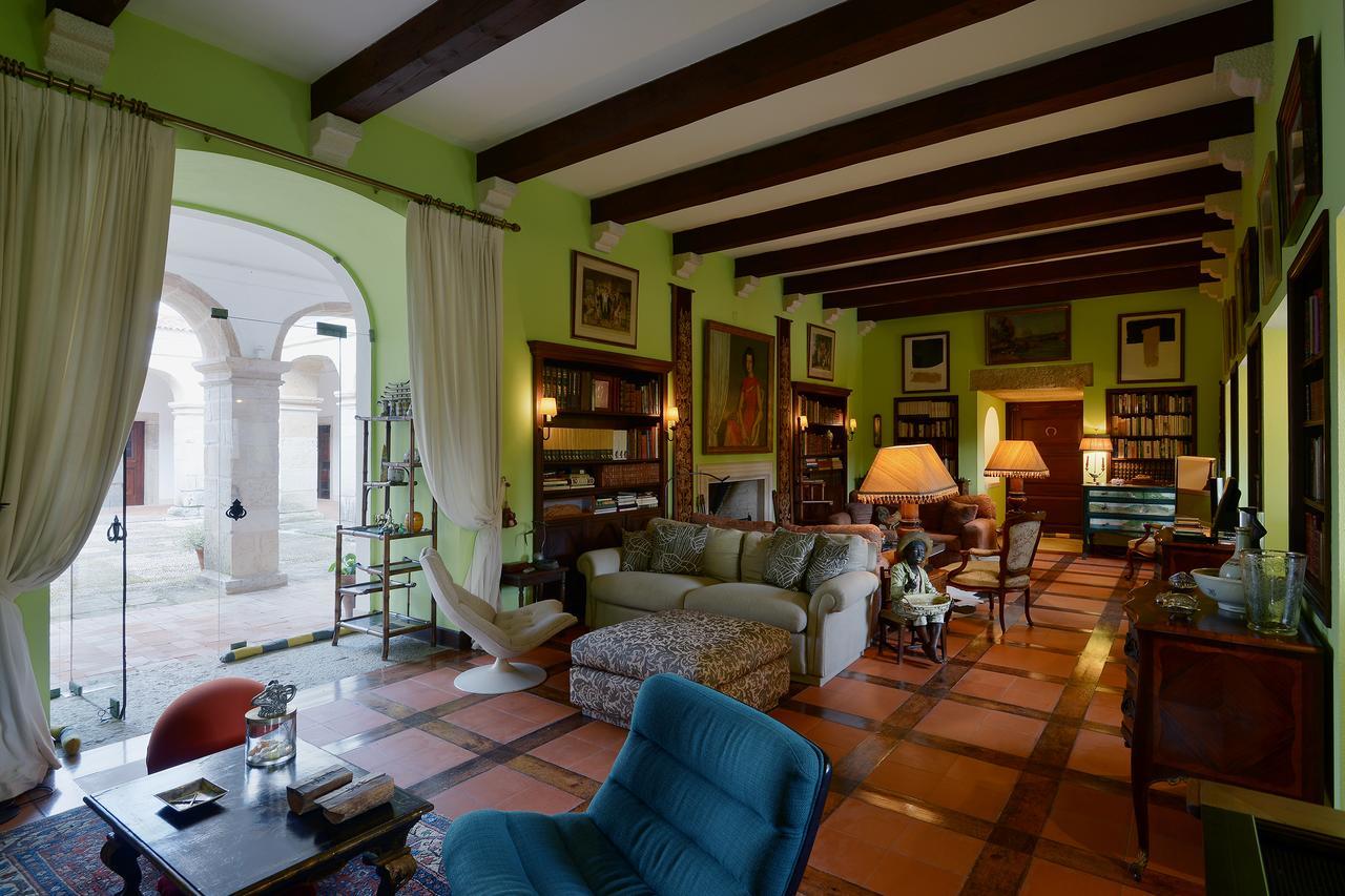 Convento Inn And Artists Residency Chamusca  Ngoại thất bức ảnh